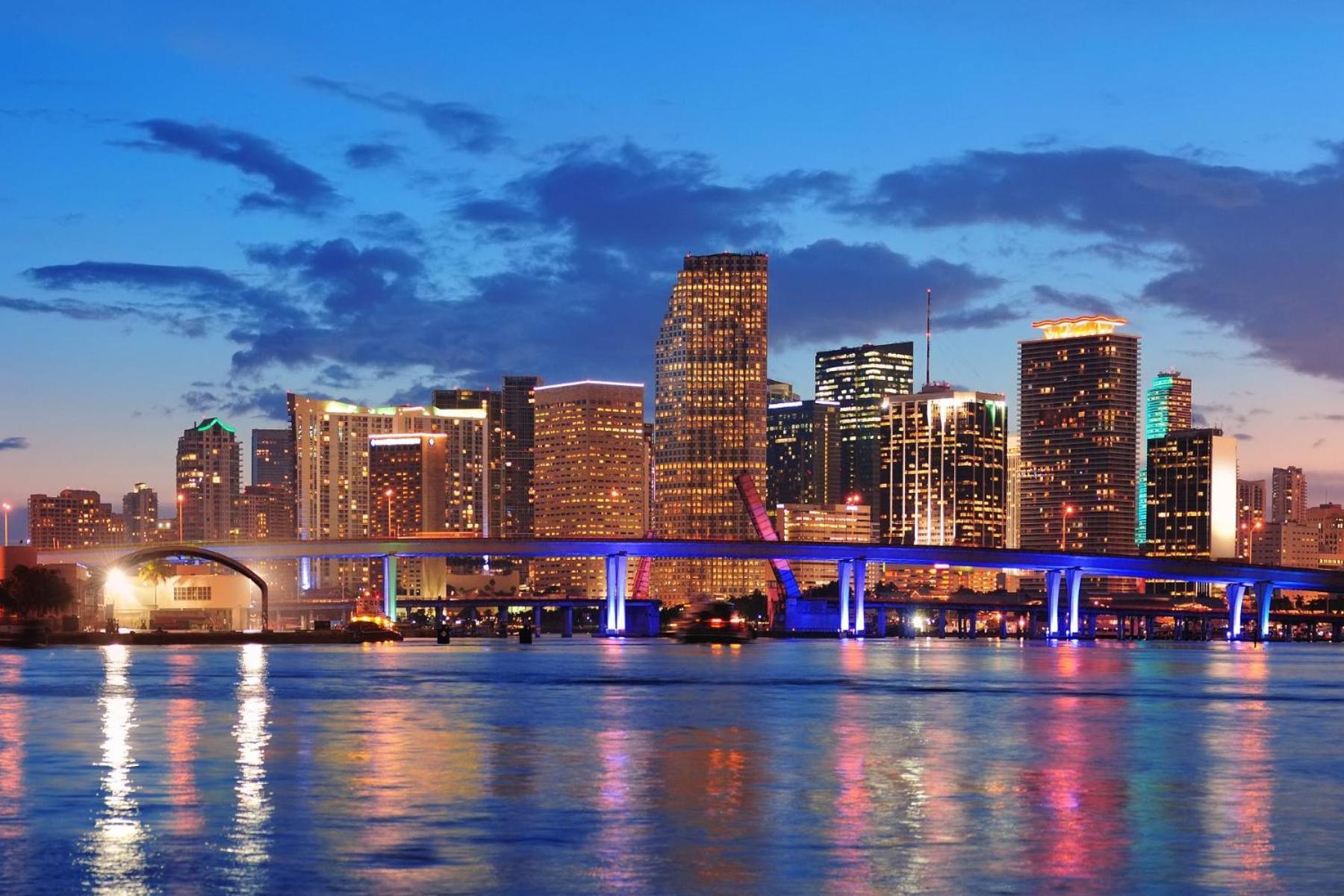 Urban Gateway Best Location In Brickell Prkg ไมอามี ภายนอก รูปภาพ